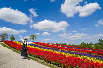 花畑前で記念写真
